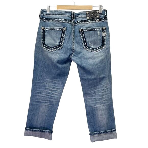 Miss Me Distressed Boyfriend Cropped Jeans Whiskered Medium Wash Women’s Size 28 - Picture 3 of 14